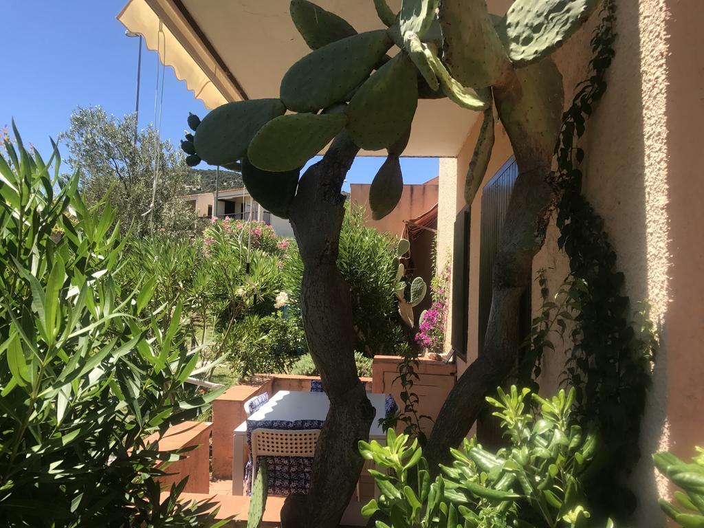 Bilocali Residenza Mediterranea Cannigione Ngoại thất bức ảnh