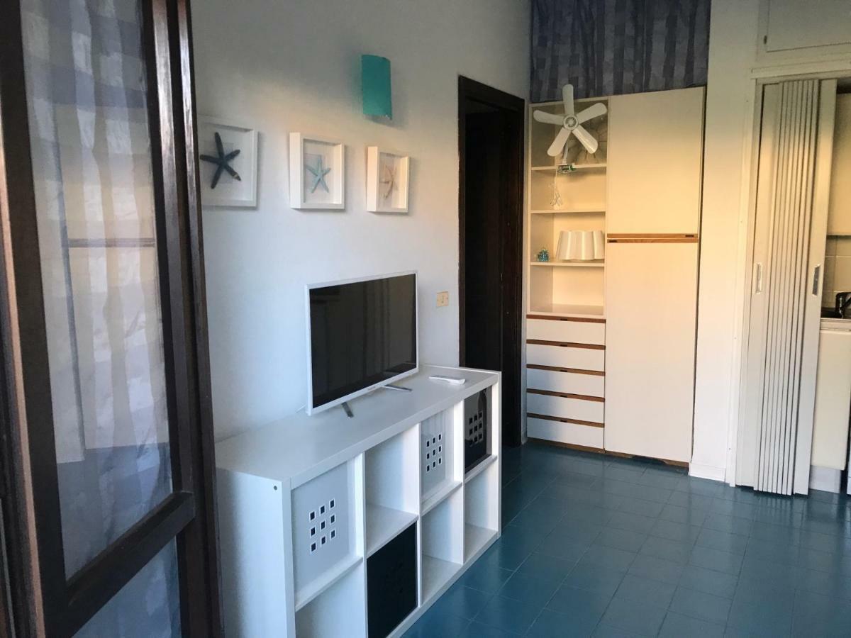 Bilocali Residenza Mediterranea Cannigione Ngoại thất bức ảnh