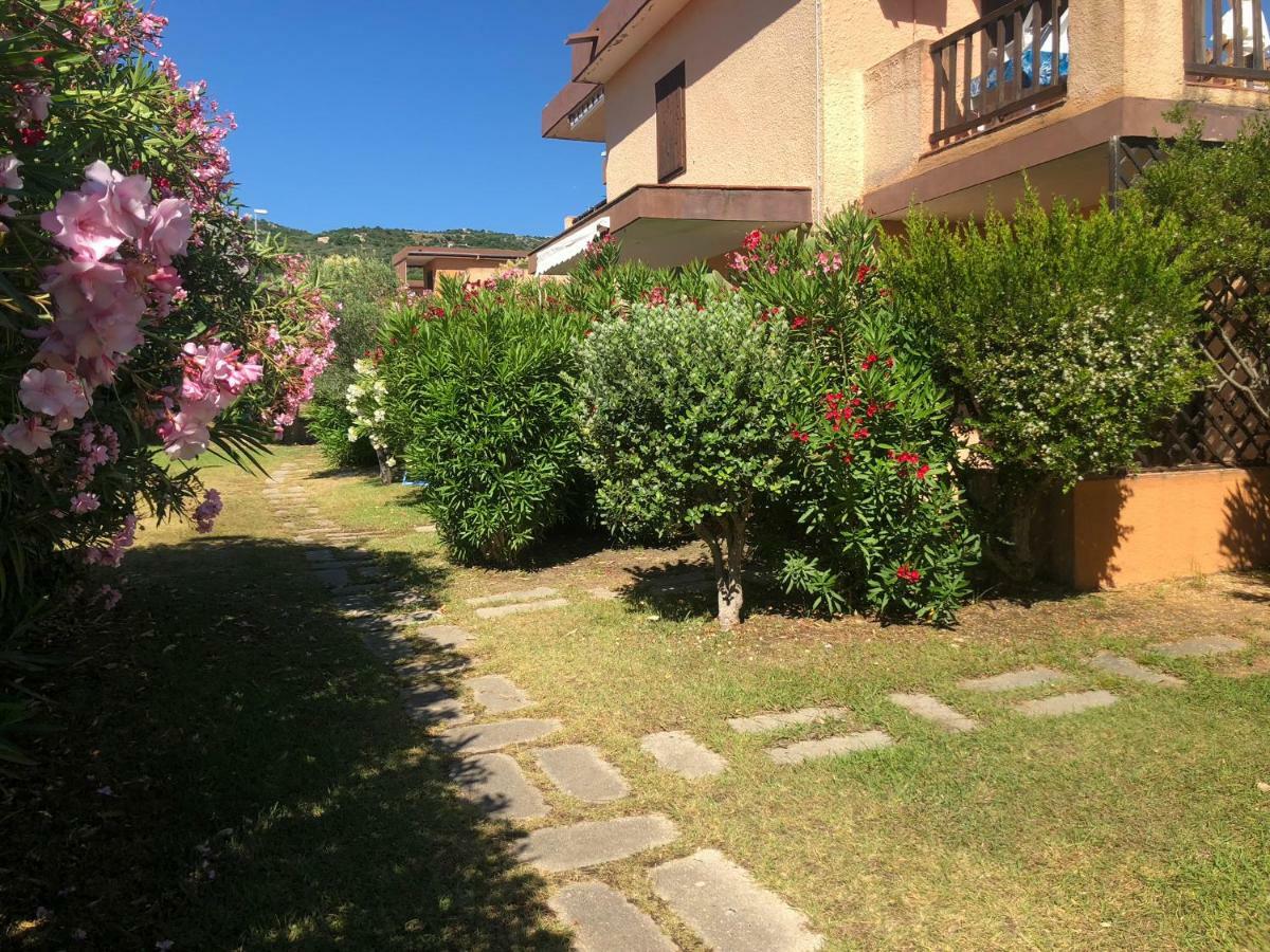 Bilocali Residenza Mediterranea Cannigione Ngoại thất bức ảnh